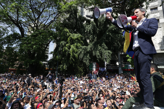 베네수엘라 사태 분수령…쿠데타냐 시민혁명이냐 갈림길