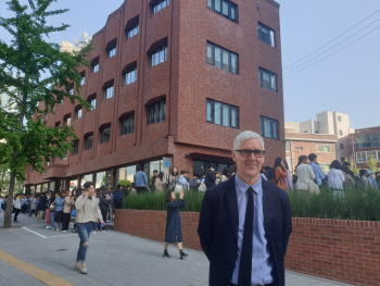 美 블루보틀, 1호점 오픈…400명 넘는 대기행렬 '어떤 맛이길래'