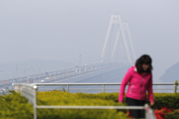 어린이날 전국 대체로 맑아…미세먼지는 '나쁨'