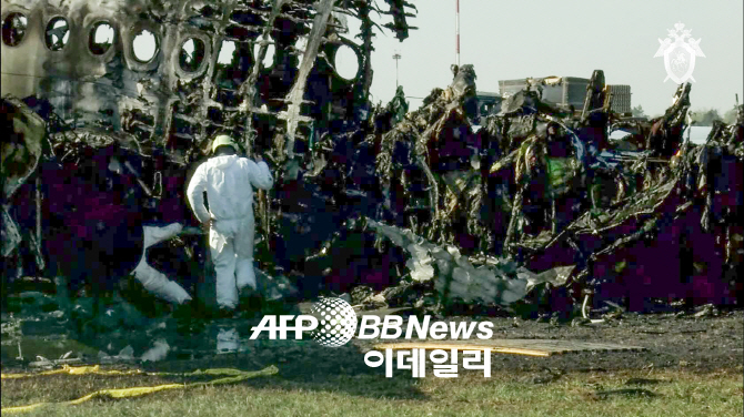 러 여객기 참사, '연료 유출'로 발화 추정…"韓 탑승객 없어"