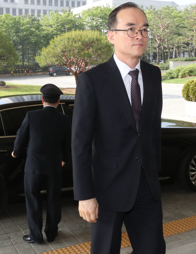 문무일 "지금 논의에 검찰이 적지 않은 원인 제공"(속보)
