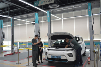 기아차, 전기차 전용 정비작업장 마련