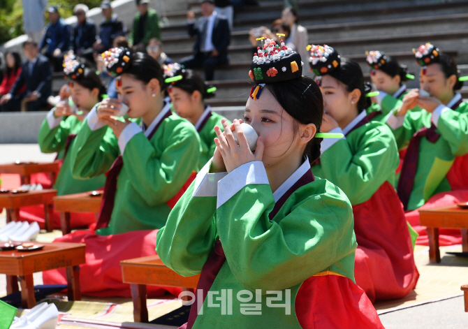 [포토]다소곳이