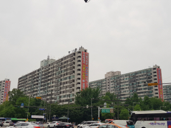 꿈틀대는 강남권 아파트값…이대로 더 오를까