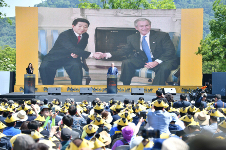 서거 10년, 盧 ‘재평가’…野서도 “이념 아닌 실용주의자”