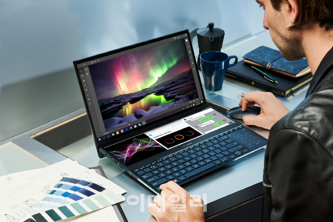 “노트북의 미래는 듀얼스크린”..에이수스, 스크린패드 탑재 신제품 대거 공개