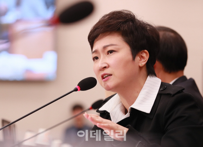 이언주 "최순실보다 못한 대통령" vs 전우용 "박근혜 수준에 도달"