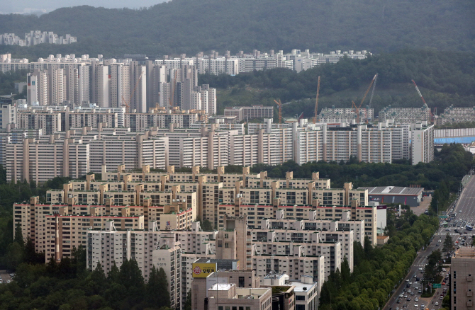 강남권 매매량·시세 꿈틀…서울 아파트값 바닥 찍었나