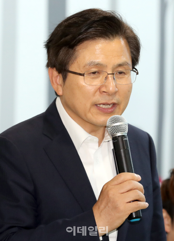 [포토]제2테크노밸리 기업성장센터 찾은 황교안 대표