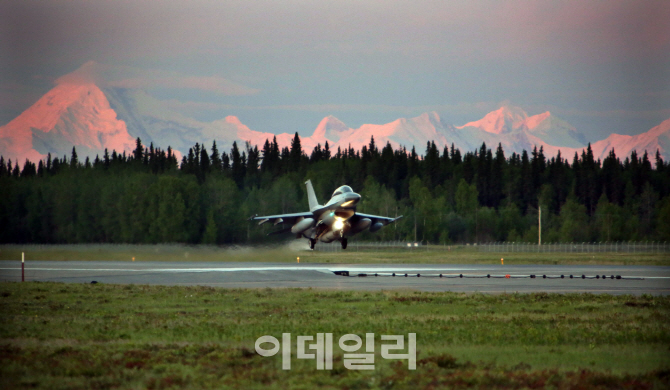 공군, 美 '레드 플래그 알래스카' 훈련에 수송기만 파견