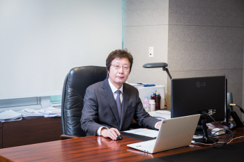 "한미약품 5년내 글로벌제약사 도약" 권세창 대표