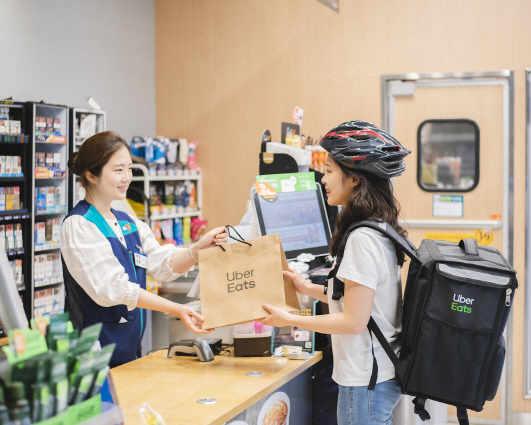 삼각김밥도 주문…편의점 배달 시장 커진다