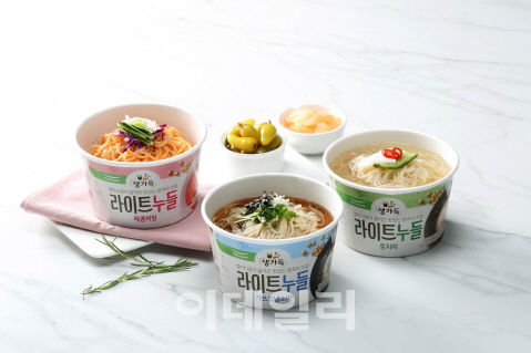 다이어트의 계절, 먹어도 살 안찌는 '곤약' 식품 붐↑