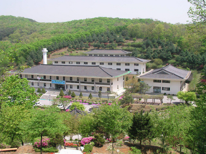 경기도 교육 공무원들, 독서 통해 소통의 역량 키운다