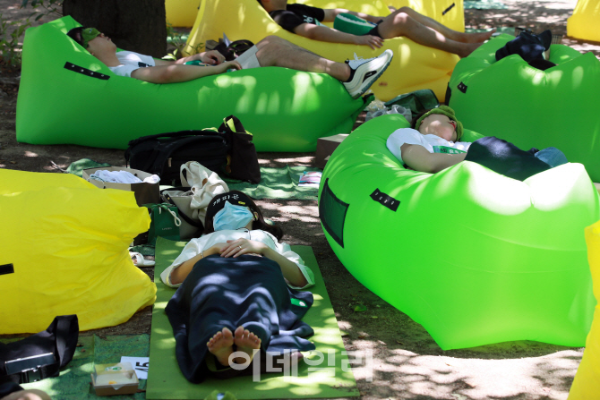 [포토]'잠으로 활력 충전'