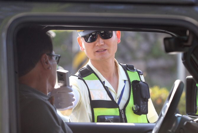 [포토] '윤창호법 시행 첫날' 제주 음주 단속
