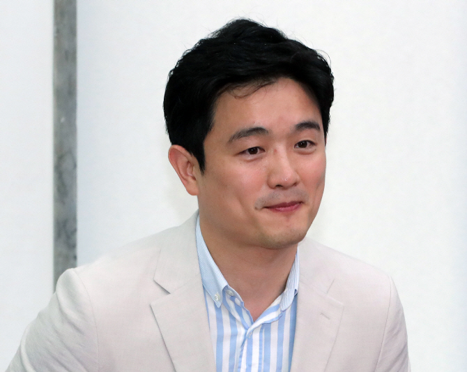 여선웅 靑청년소통정책관 "청년 정책, 초당적 협력해야"