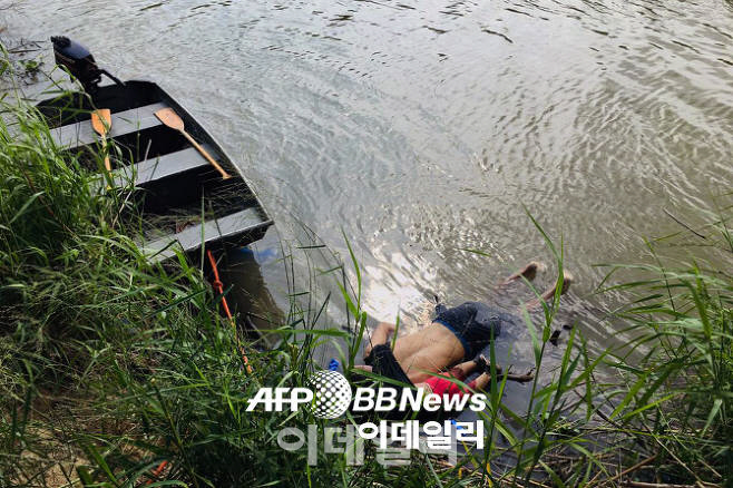 美이민국장 대행 "이민자 父女 익사 비극, 아빠 잘못"