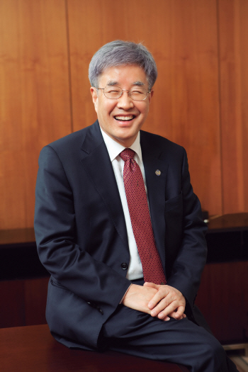 ‘공부해서 남 주자’ 김영길 전 한동대 총장 별세