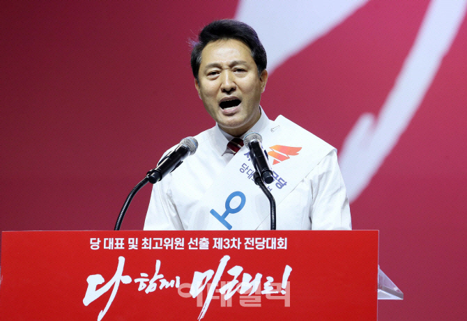 "박근혜 석방, 김정은 답방, 한국당 교란" 오세훈, 음모론 제기