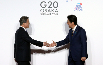 한일 '외교전' 돌입..美 중재 가능성은 "글쎄"