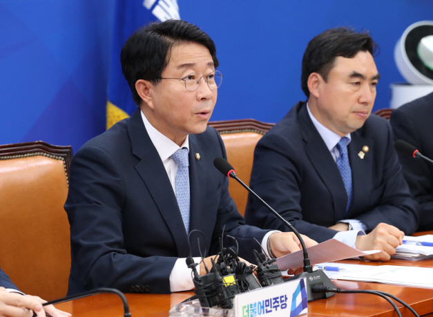 與, 3천억 추경 증액…"일본 경제제재 대응"