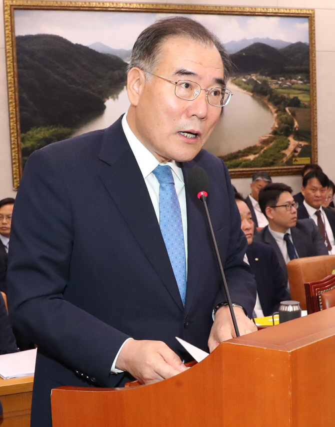 이개호 “쌀 관세화 검증 곧 마무리…연내 채소산업 대책”