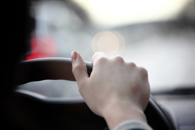'음주 뺑소니' 제주 日총영사관 관계자 부인 검찰 송치