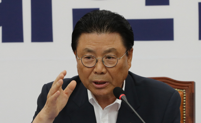 한국당 “김순례 최고위원직 박탈? 근거 없다”