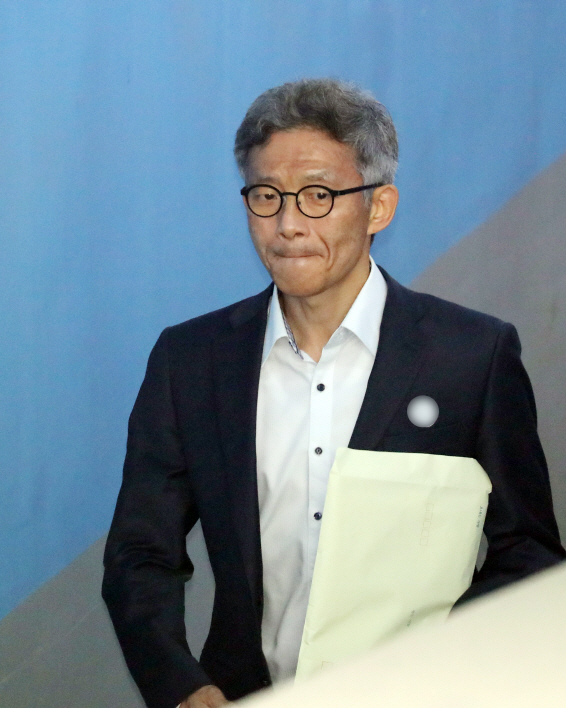'서지현 인사보복' 안태근 2심서도 징역 2년 '실형'(속보)