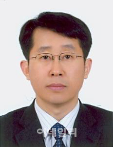 국세청, 김현준號 첫 고위직 승진인사.. '비행시 조사국장 전진배치'