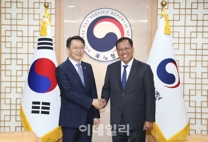 김현준 국세청장, 인니 국세청장과 회의.. '이중과세 적극 해소'
