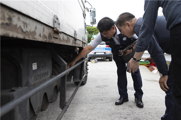 안전기준 지키지 않은 車 4200대 적발