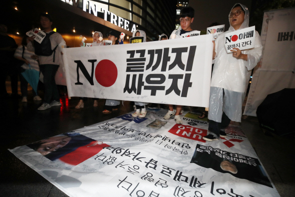 韓관광객 급감…일본 관광·소매업 타격