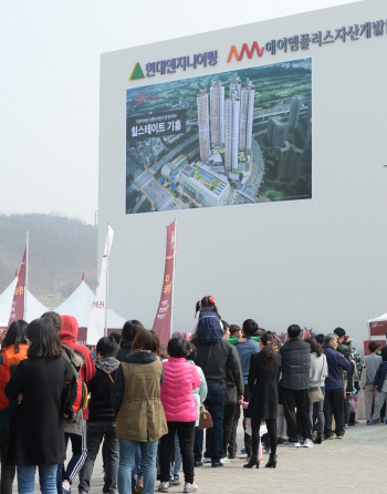 폭풍전야 주택시장…도입까지 3大 난제는