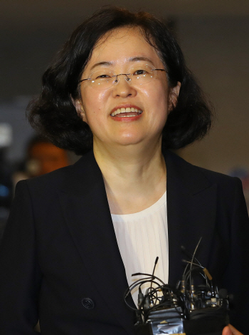 "특혜로 성공한 대기업 법적 책임도 안져"…조성욱 공정위원장 후보자