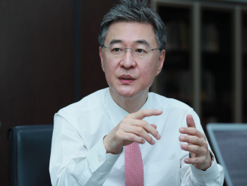 "삼성 떠나면 日기업 더 아파"