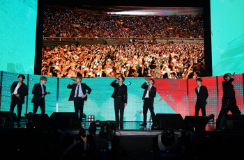 BTS·트와이스 인기 아이돌 총출동…롯데免 '패밀리 콘서트' 성료