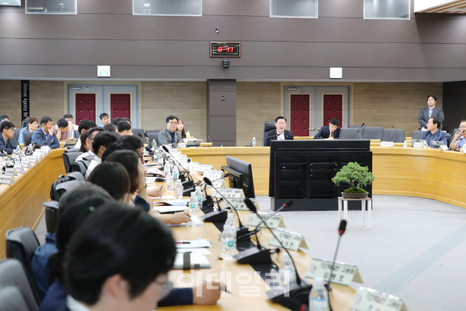 국방기술품질원, 기술직·사무직과 연구직 간 차별 없앤다