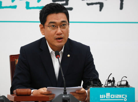 오신환 “평화당 탈당파와 통합, 전혀 고려 안해…수용도 불가”