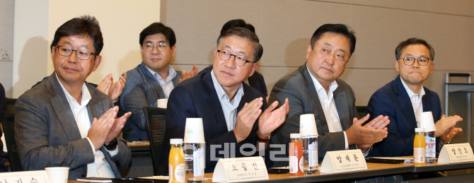 [포토]'분업적 협력 생태계 조성을 위한 대·중소기업 간담회' 참석한 대기업 경영인들