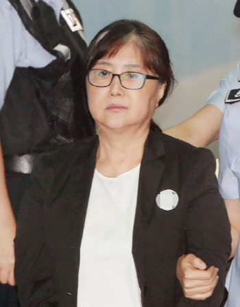 최순실 “은닉 재산? 없다…당장 샅샅이 조사해봐라”