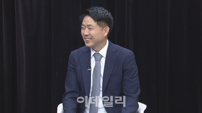 "매출의 7%는 R&D 지속 투자" 오스템임플란트 엄태관 대표