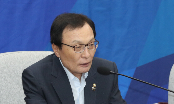 이해찬 “국회 세종분원, 지역균형발전 핵심사업…당 특위 설치”