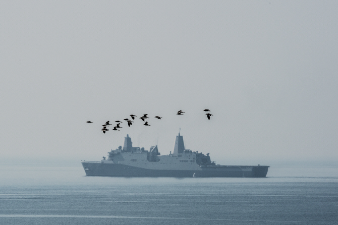 中, 홍콩시위 격화 속 美해군 함정 홍콩 입항 거부
