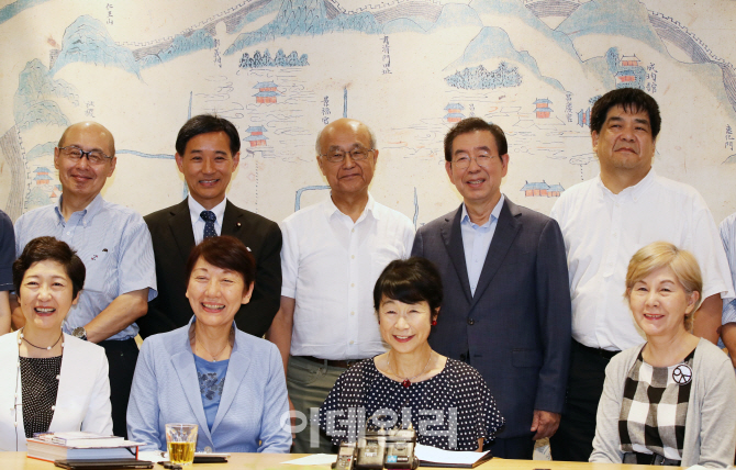 한국 찾은 日 희망연대 “반일 아닌 반아베로 힘 합쳐야”