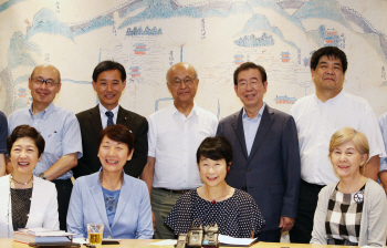 한국 찾은 日 희망연대 “반일 아닌 반아베로 힘 합쳐야”