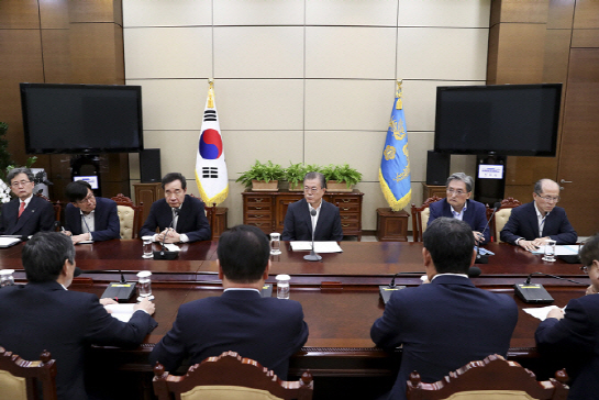 "지소미아 종료, 美 존재감 하락 증거…한·일 갈등 고조될 듯"