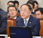[2019국감]홍남기 “WTO 개도국 지위 포기 여부, 조만간 결정”