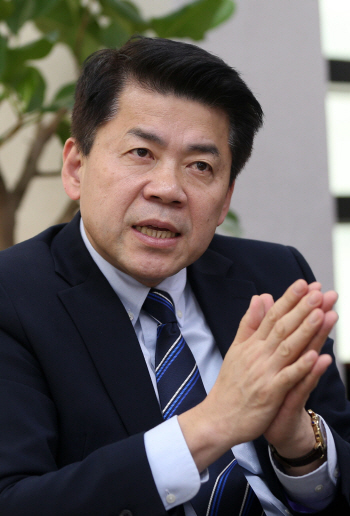 김준형 "지소미아 내일도 종료할 수…칼자루 쥐고 日 기다려주는 것"